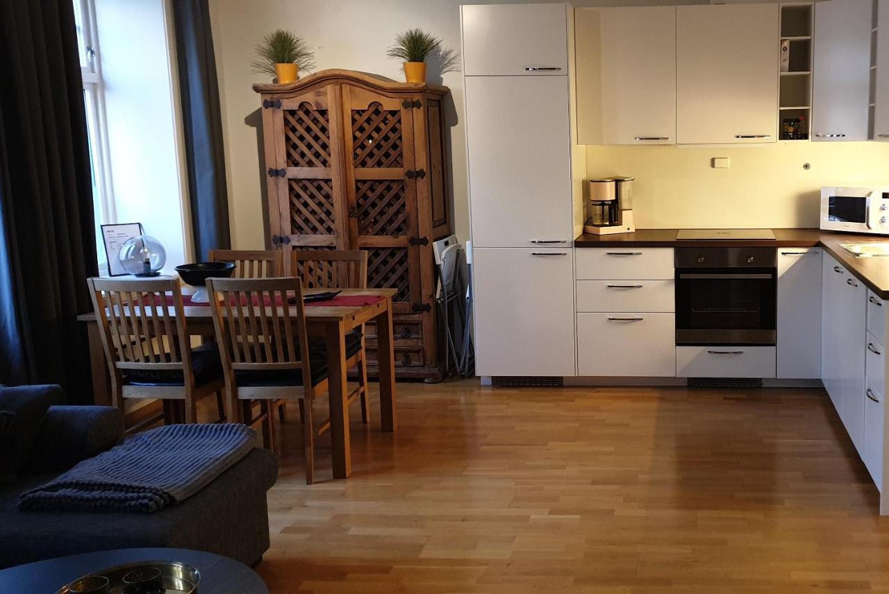 Sentralt I Apartment